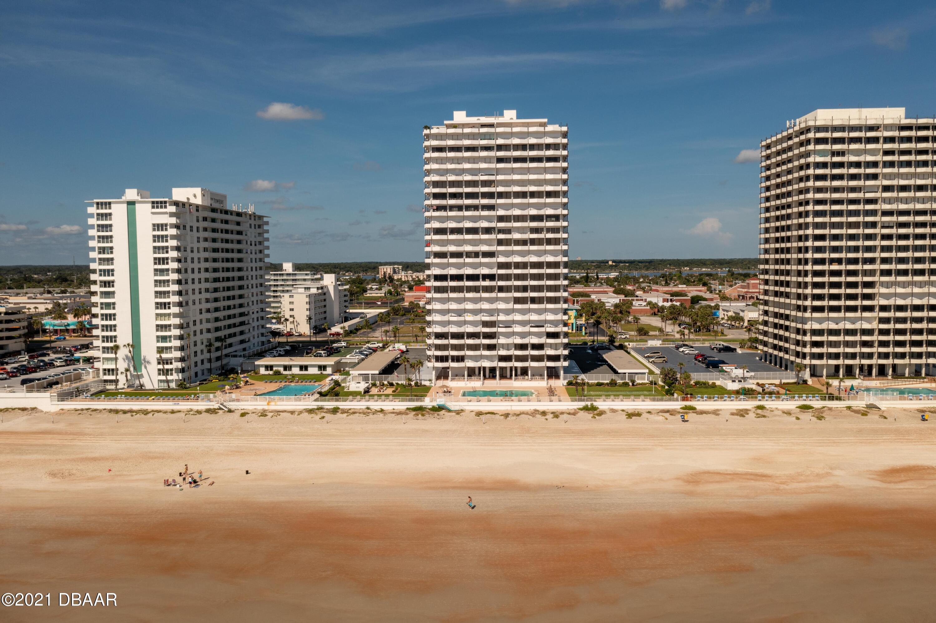 2828 N Atlantic Avenue