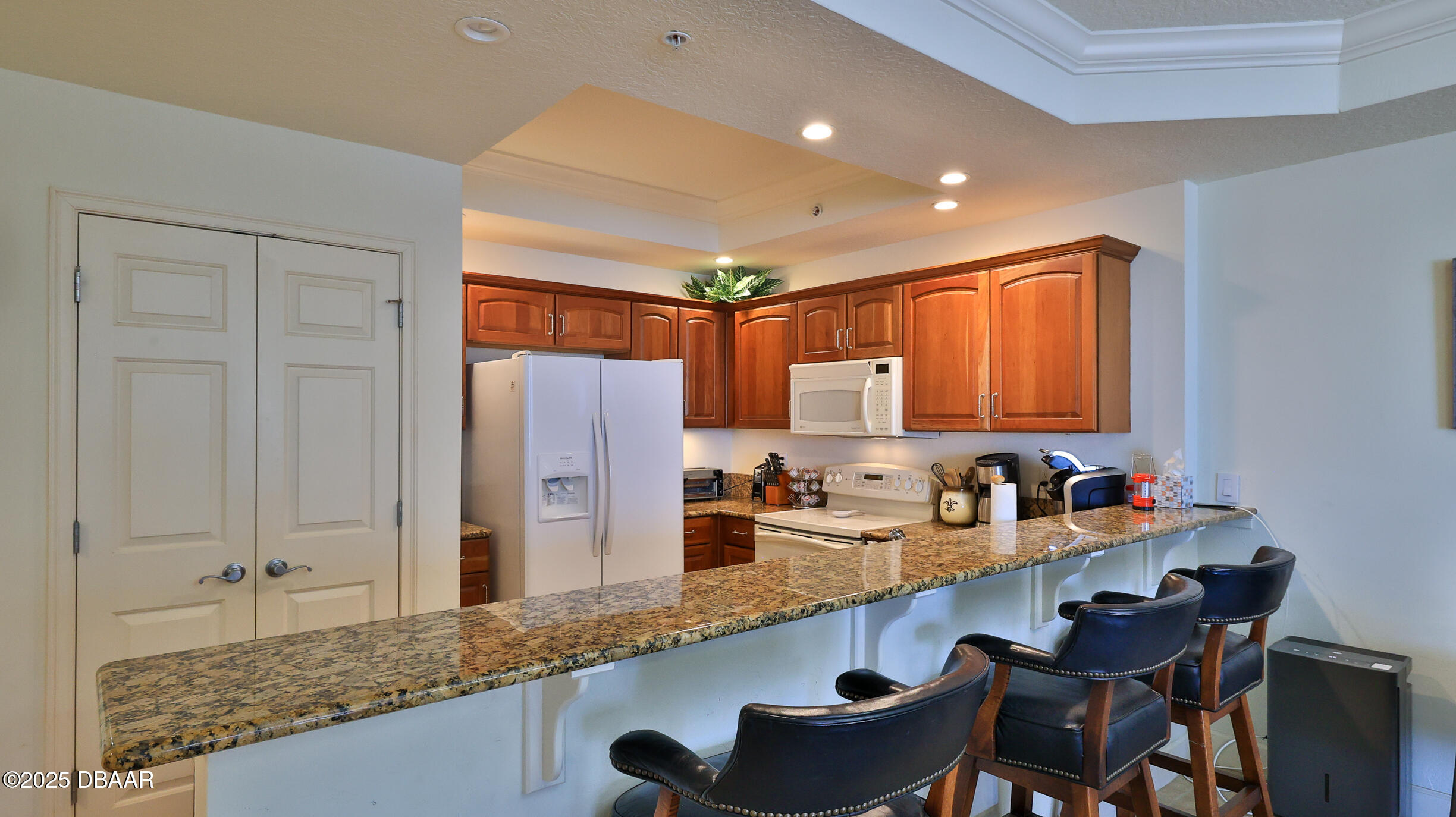 2403 S Atlantic Avenue 309