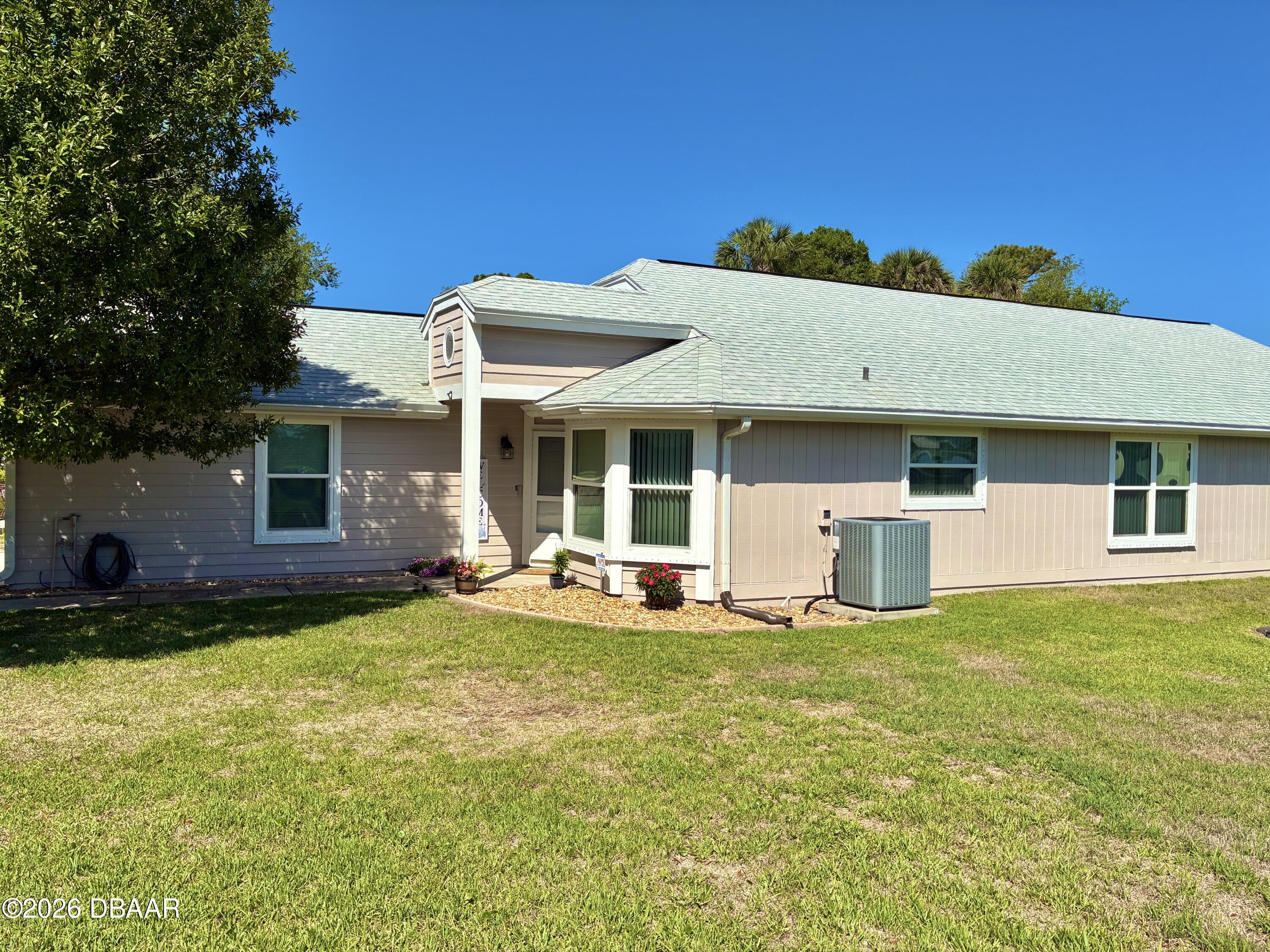 982 Breezemont Court