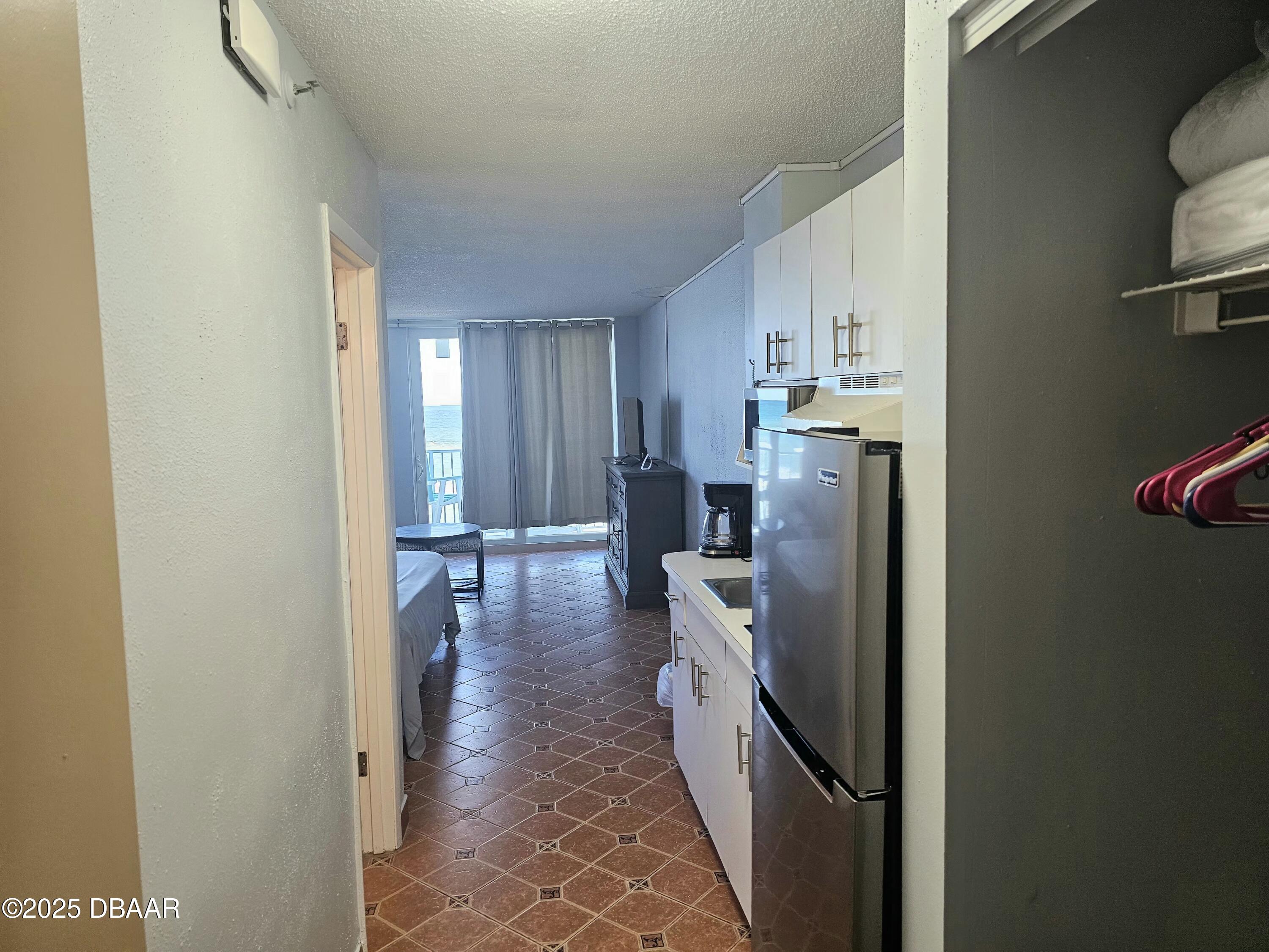 701 S Atlantic Avenue 412