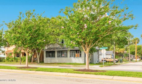 322 N Ridgewood Avenue Daytona Beach FL 32114