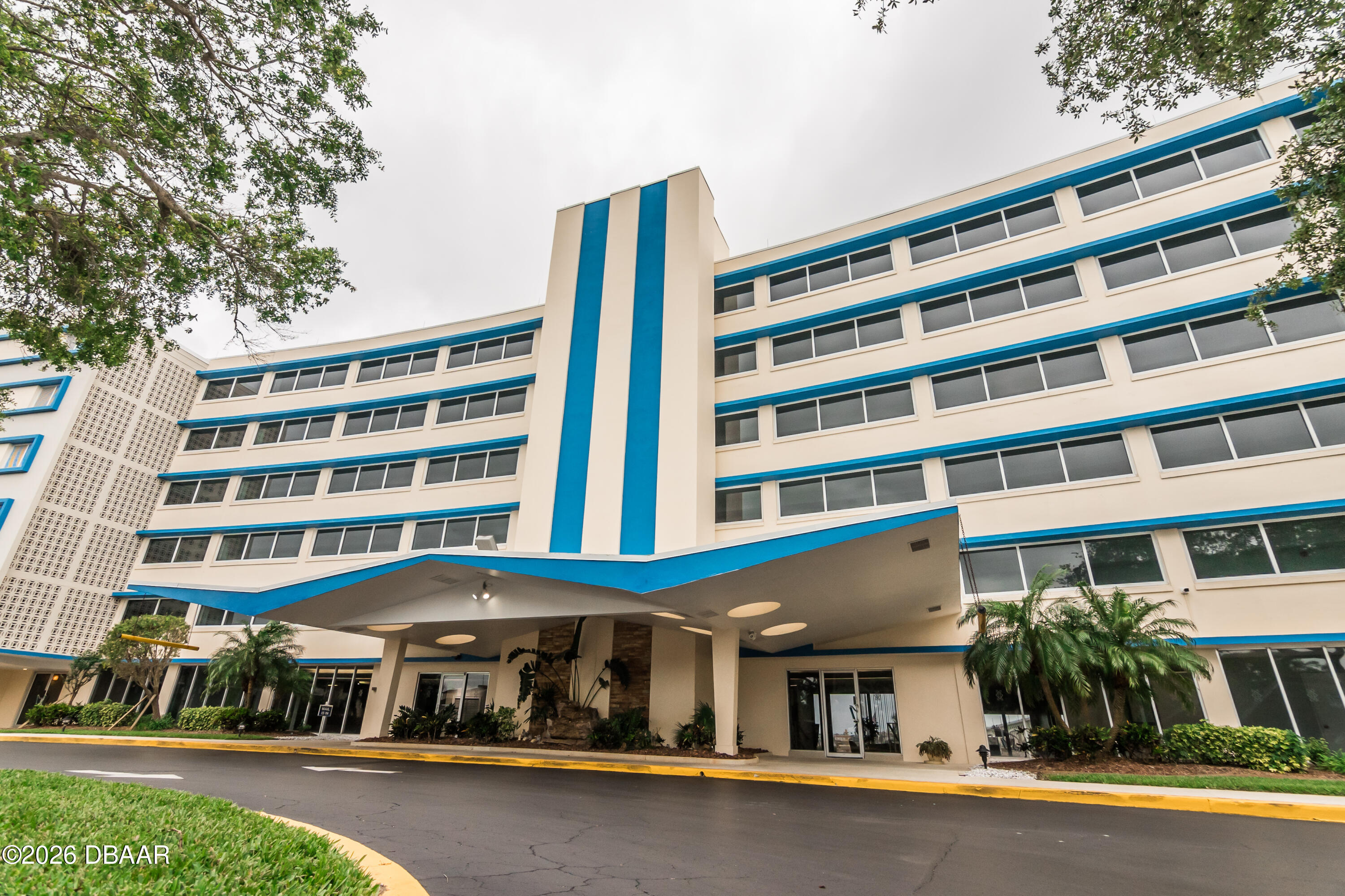 1224 S Peninsula Drive