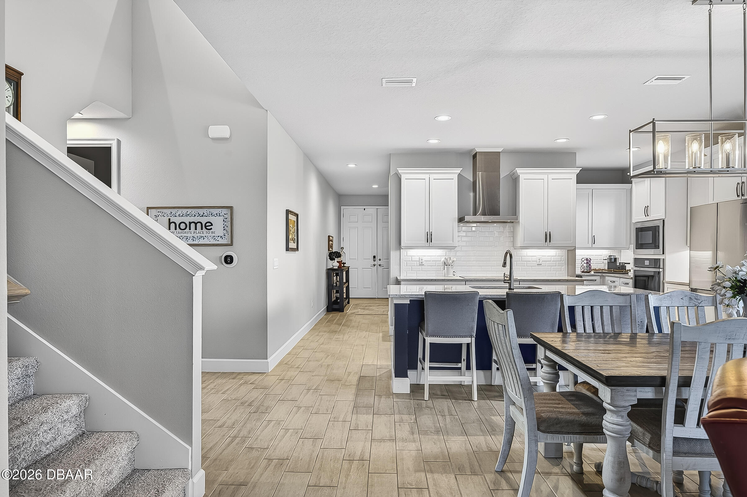 6203 W Fallsgrove Lane