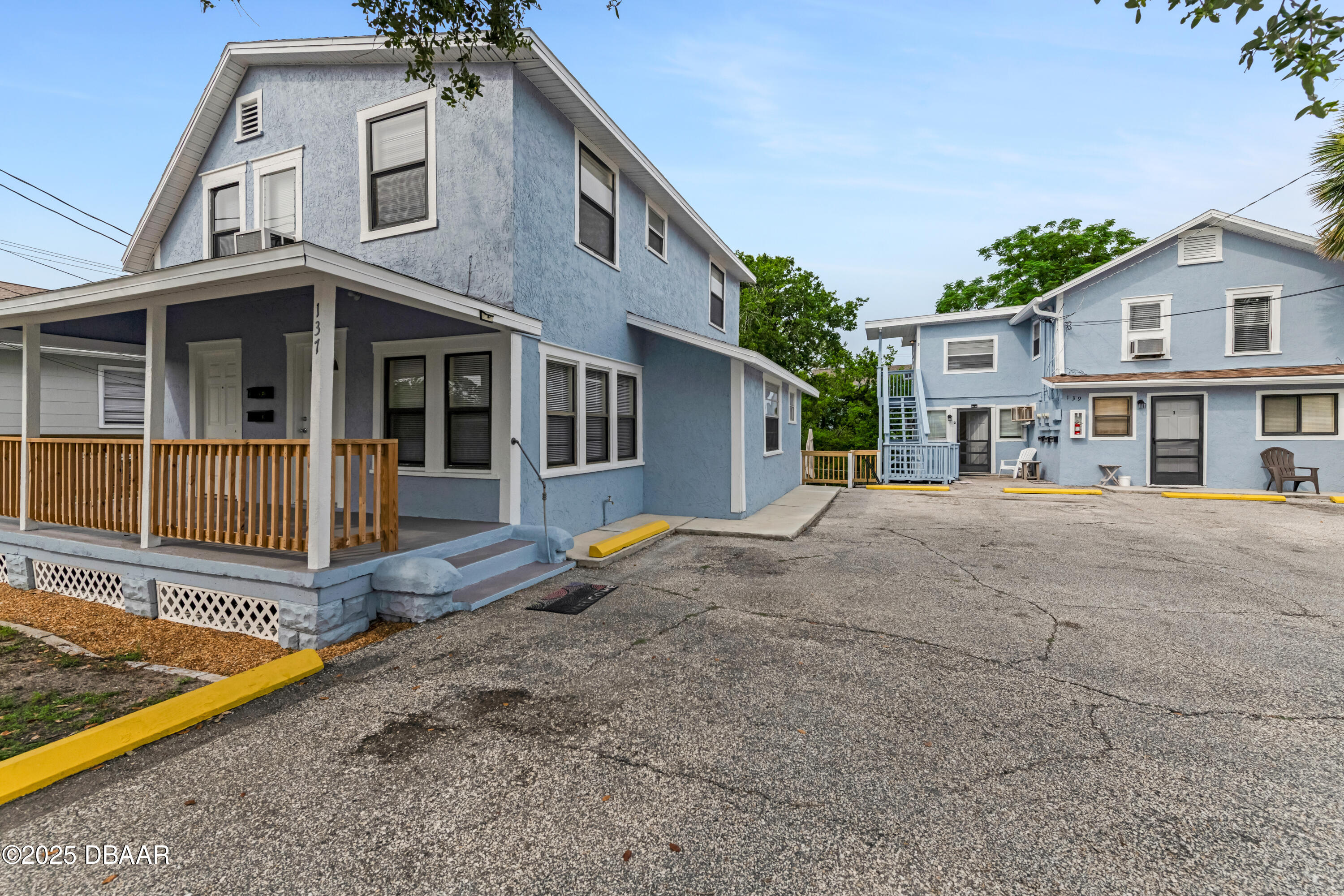 137-139 S Halifax Avenue