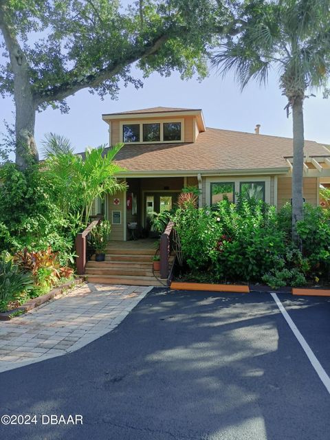 A home in Daytona Beach