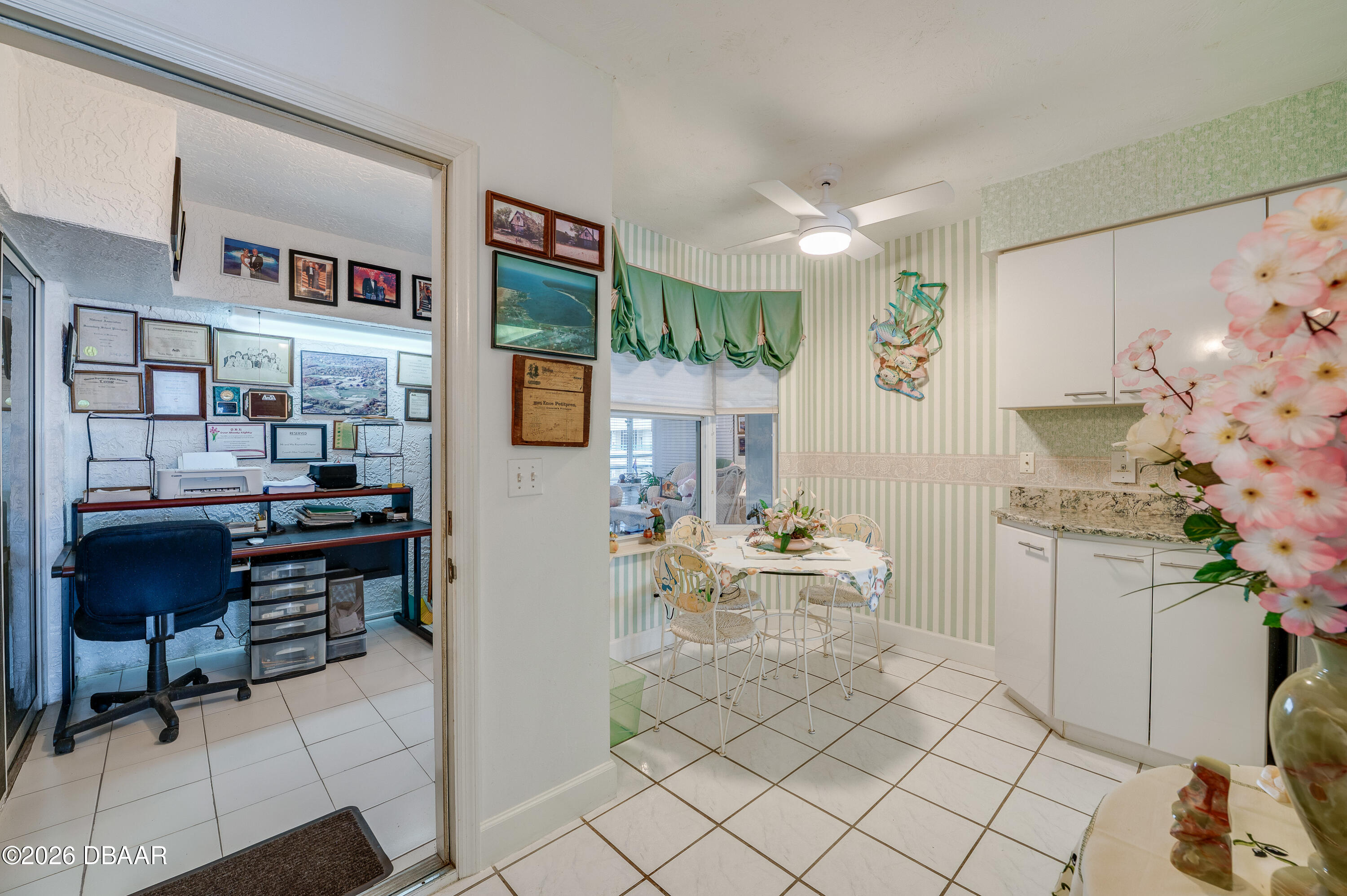 4565 S Atlantic Avenue S