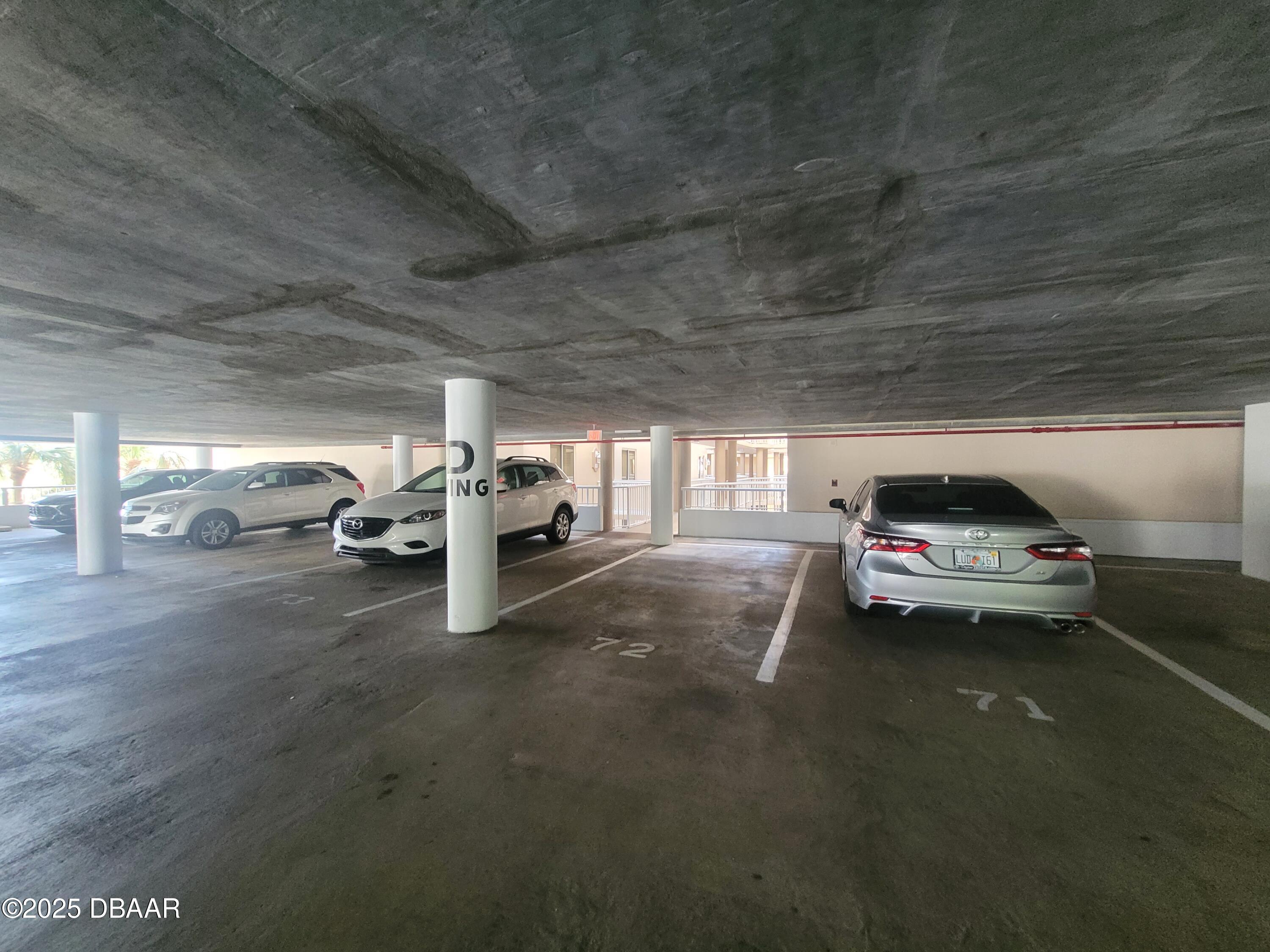 4 Oceans West Boulevard 302-D