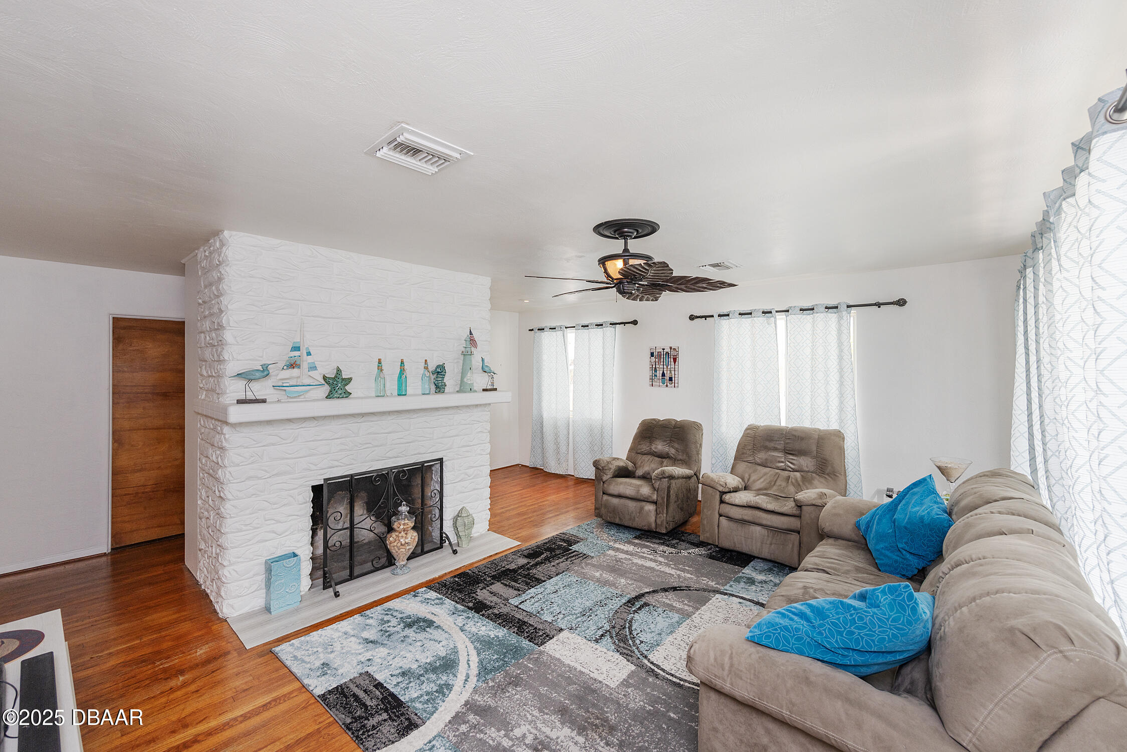 59 Arroyo Parkway