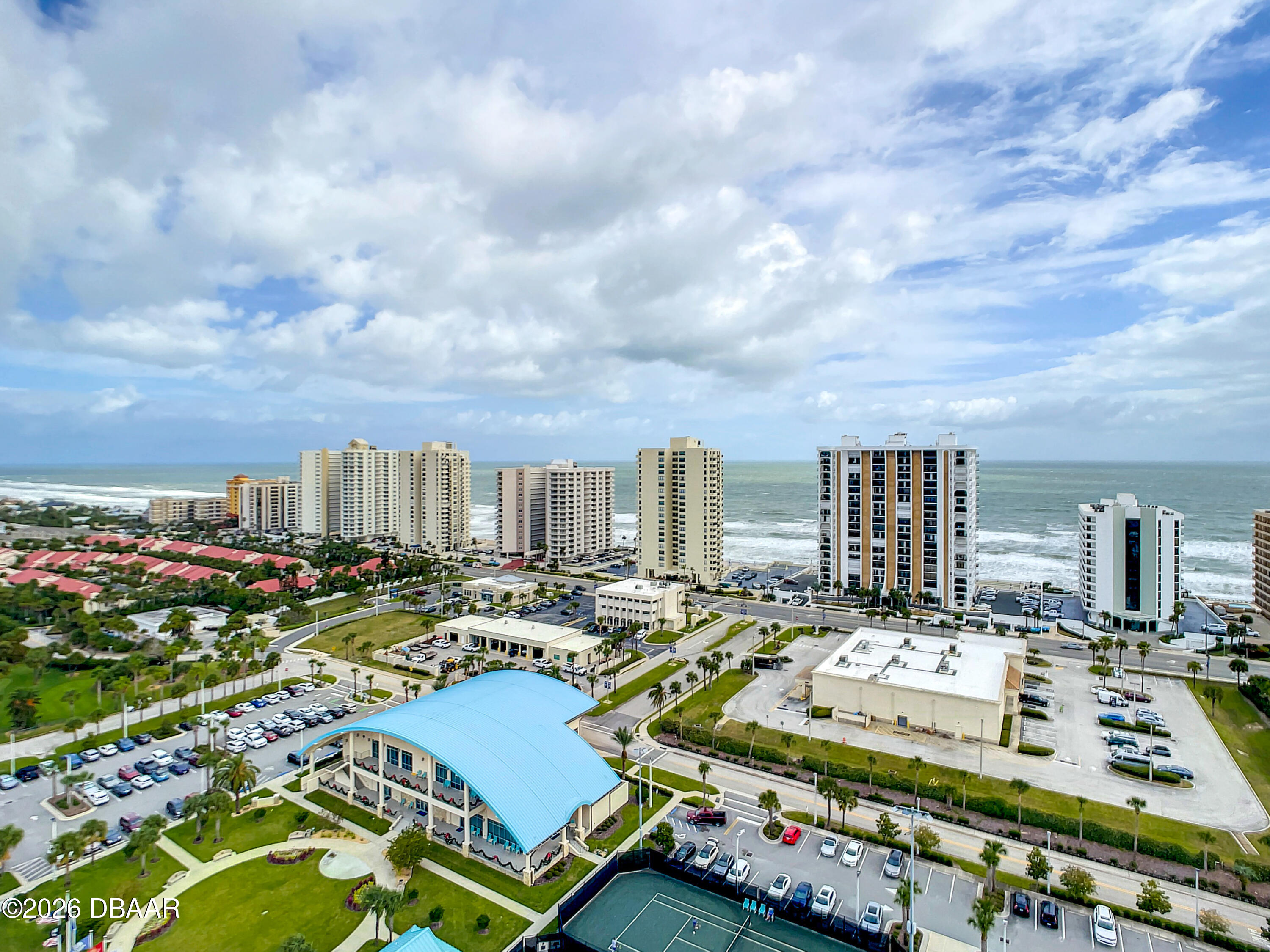 1 Oceans West Boulevard