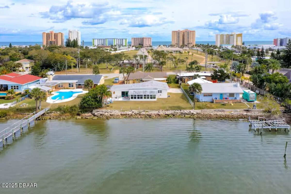 3134 S Peninsula Drive