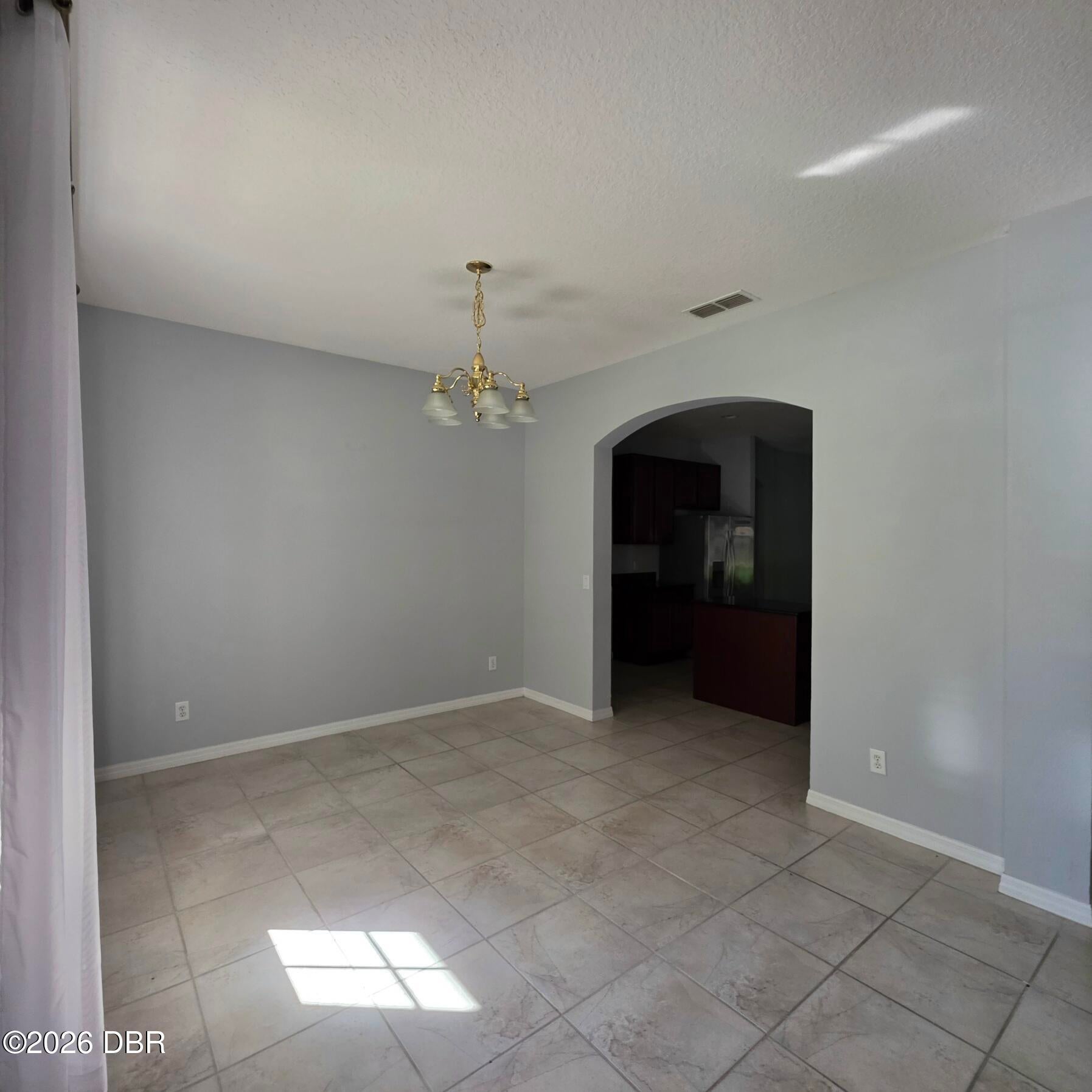 408 Country View Circle