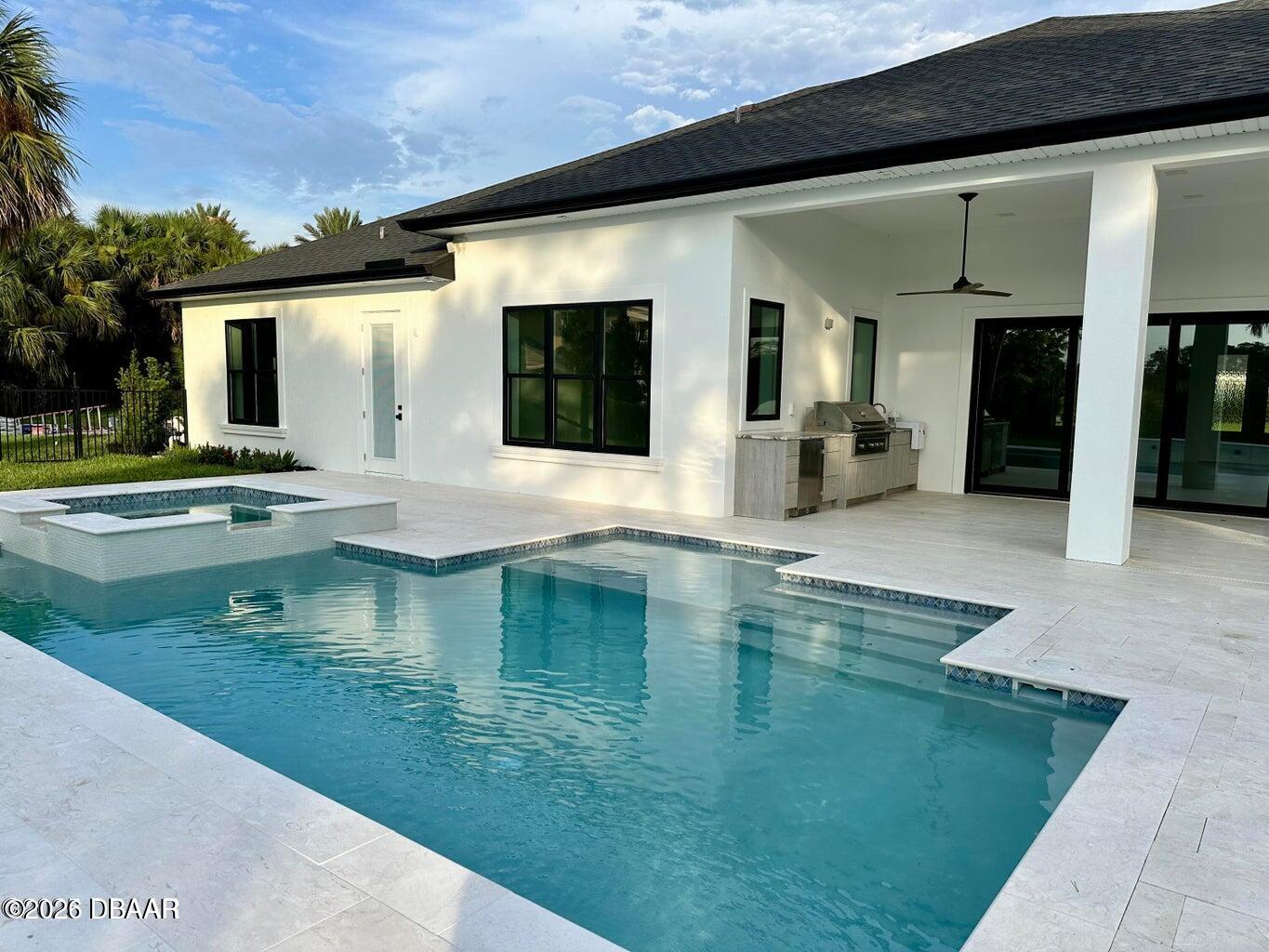 100 La Toscana Rotonda