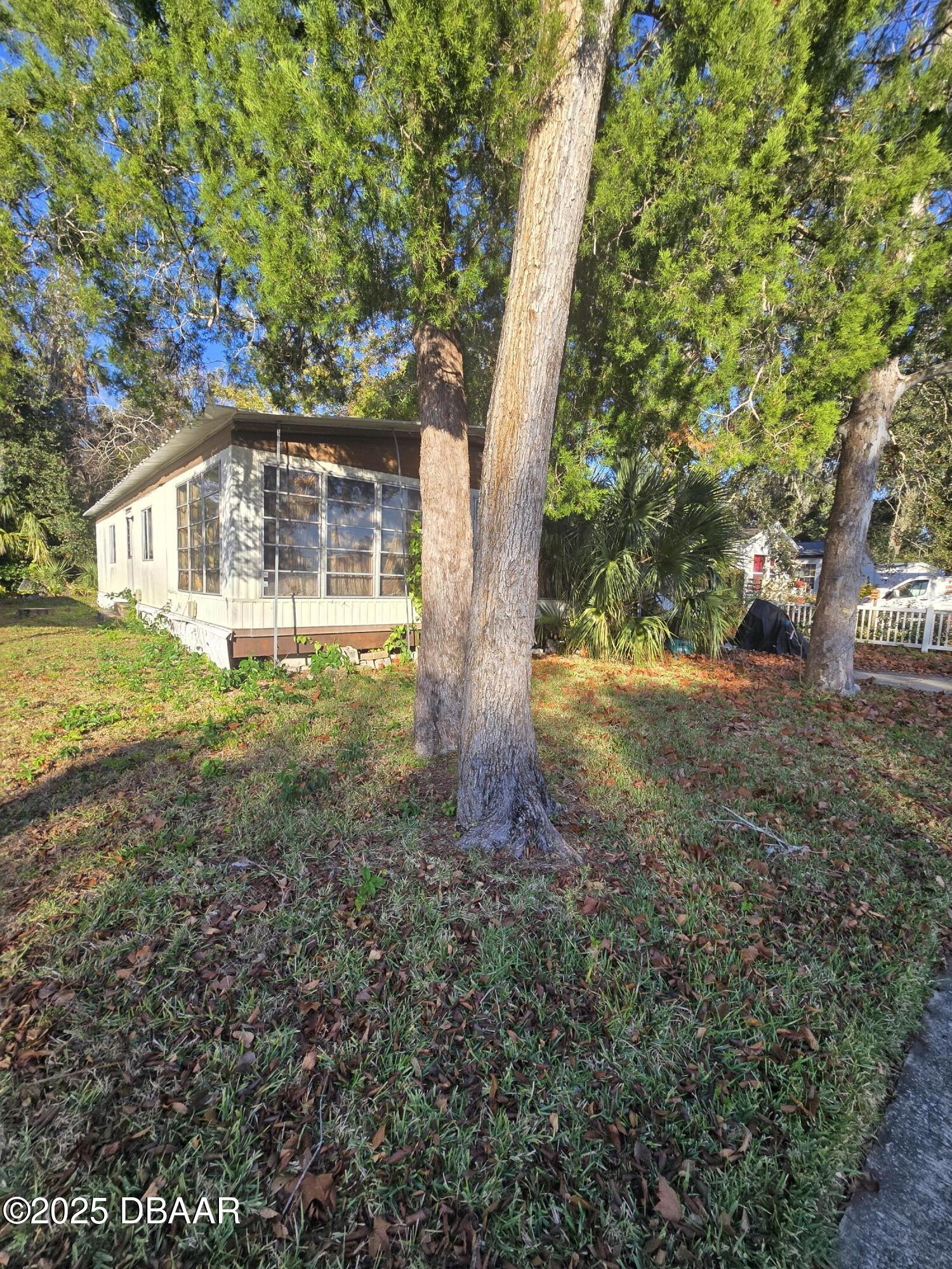 8 Golden Gate Circle