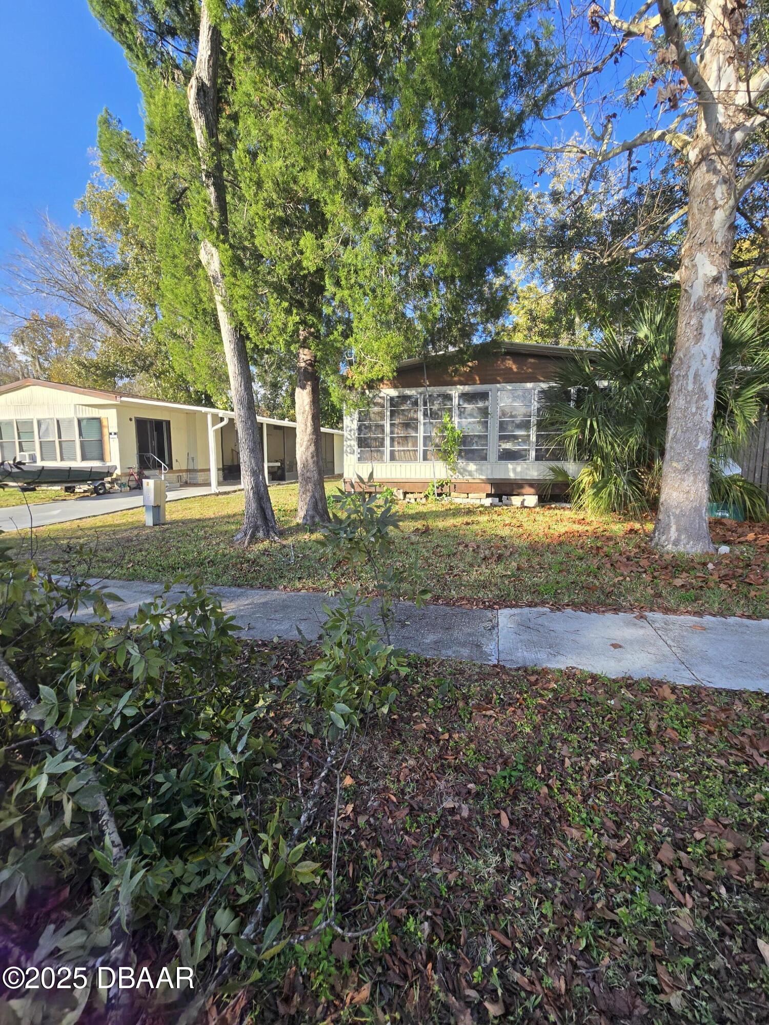 8 Golden Gate Circle