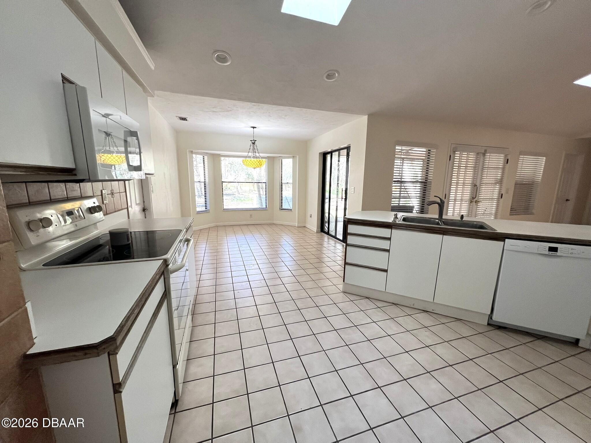 5944 Broken Bow Lane