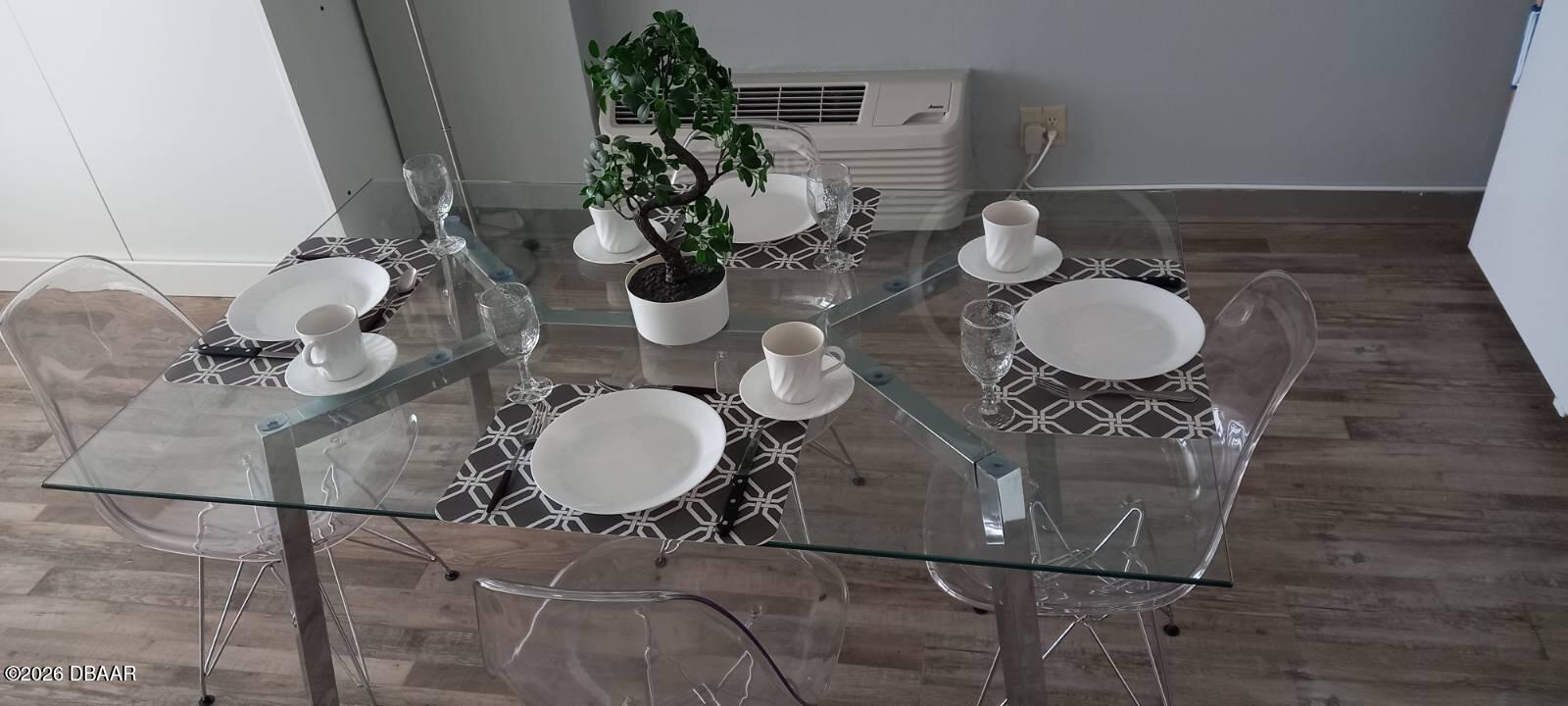 1909 S Atlantic Avenue