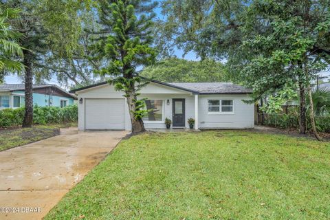 A home in New Smyrna Beach