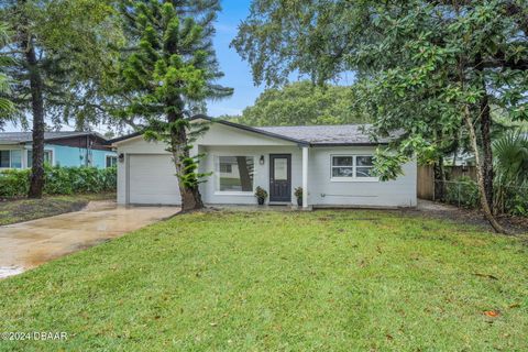 A home in New Smyrna Beach