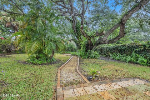 A home in New Smyrna Beach