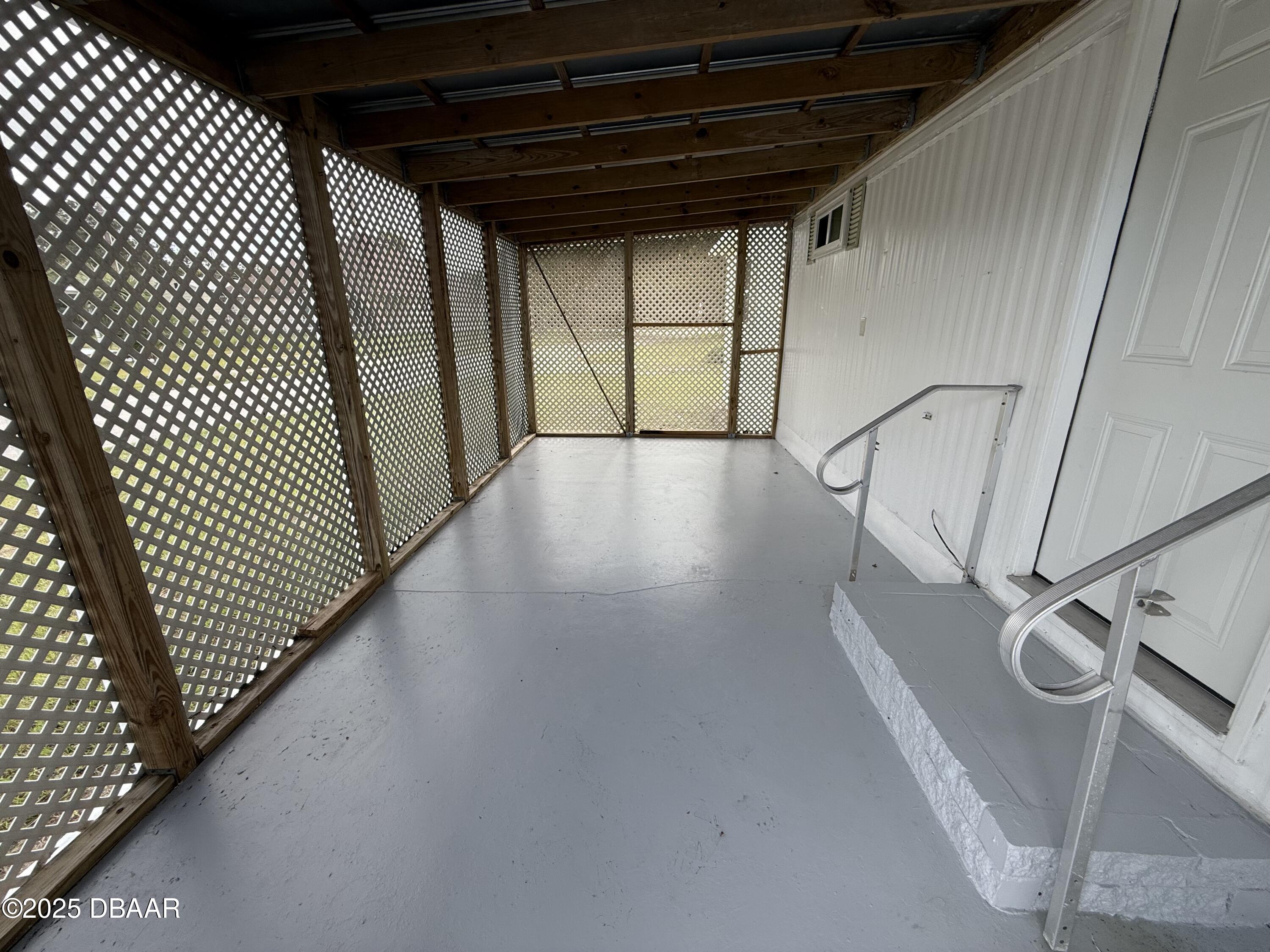 5279 rogers Avenue