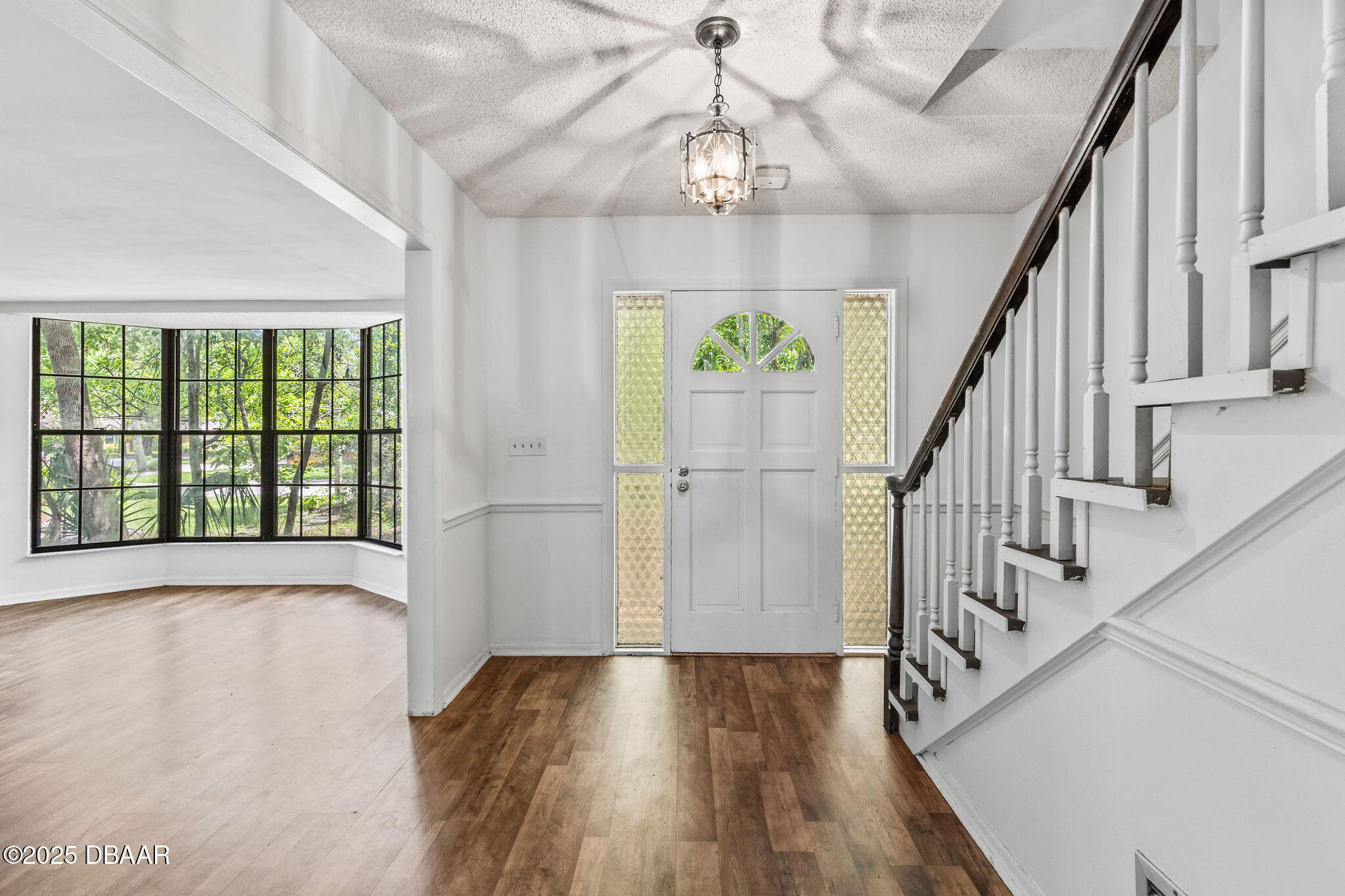 4 Eagle Rock Trail