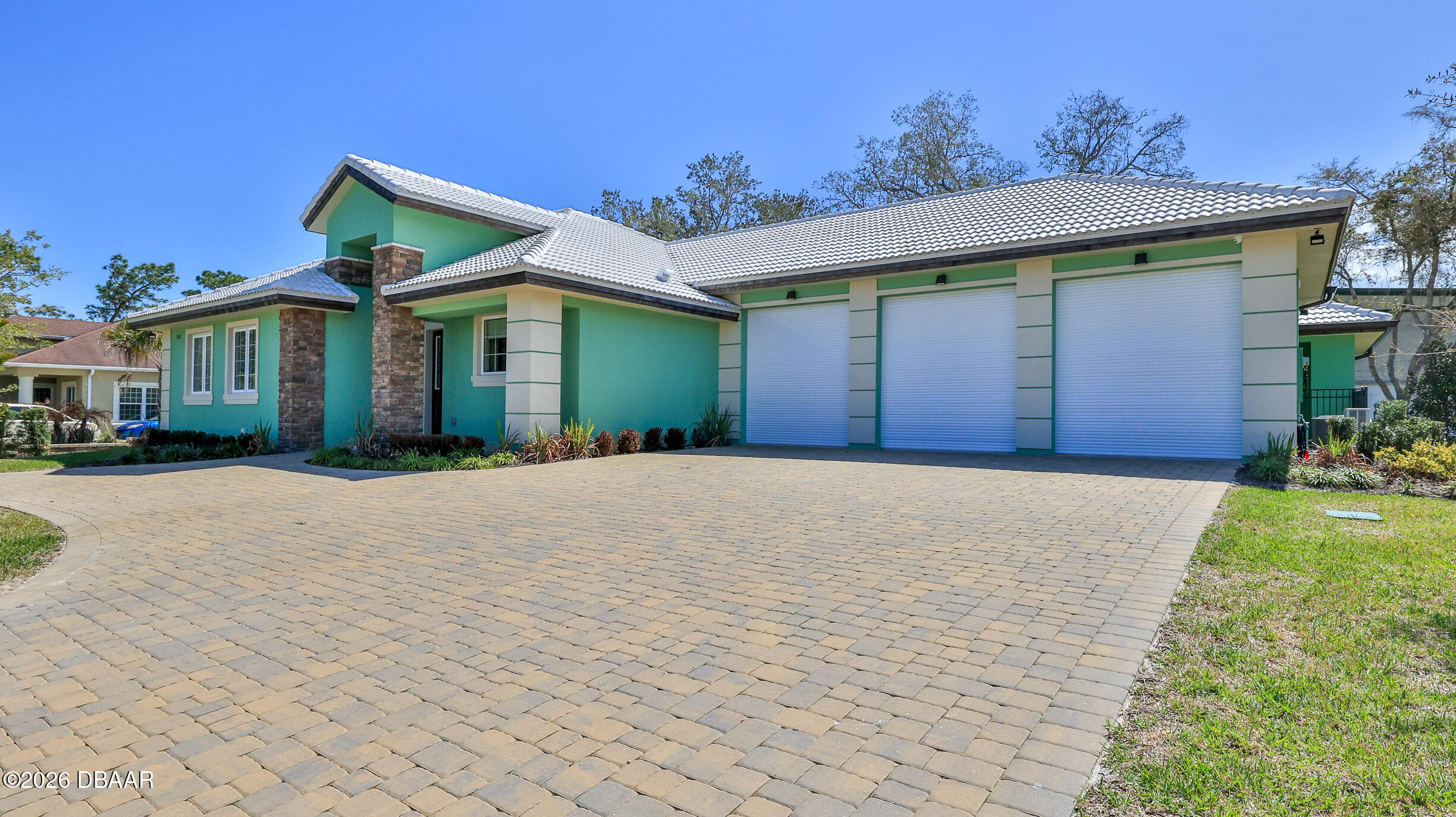 2625 Slow Flight Drive