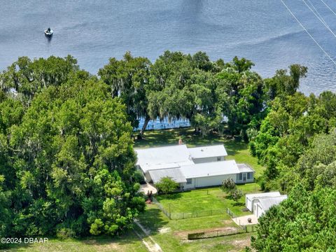 A home in East Palatka