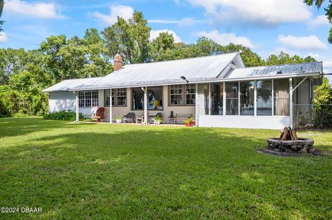 A home in East Palatka