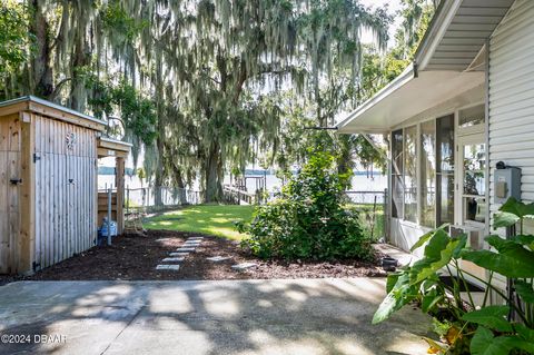 A home in East Palatka