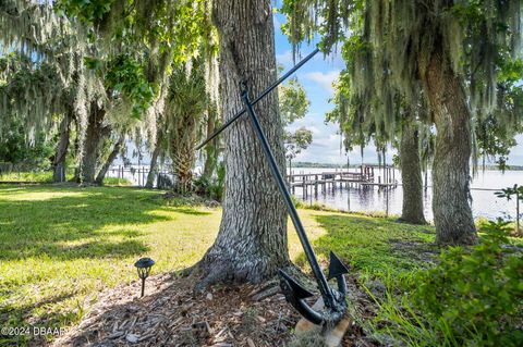 A home in East Palatka