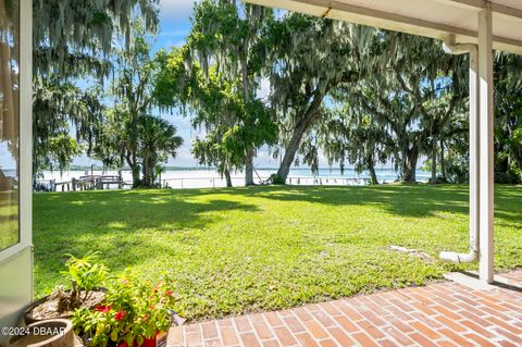 A home in East Palatka