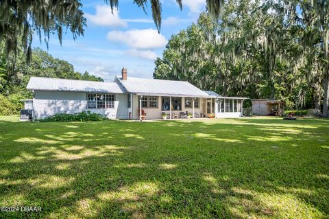 A home in East Palatka