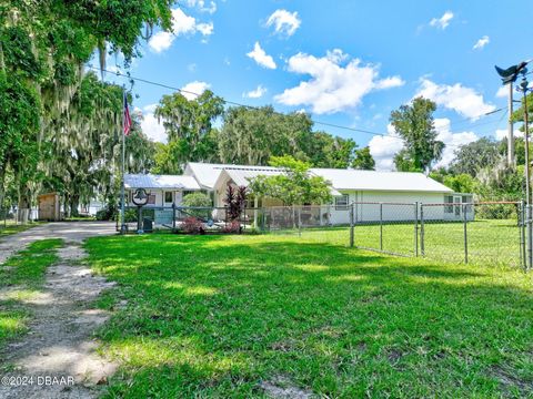 A home in East Palatka