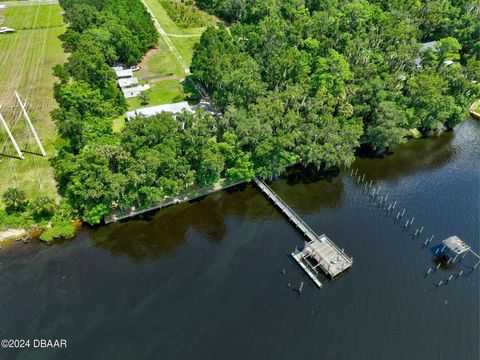 A home in East Palatka