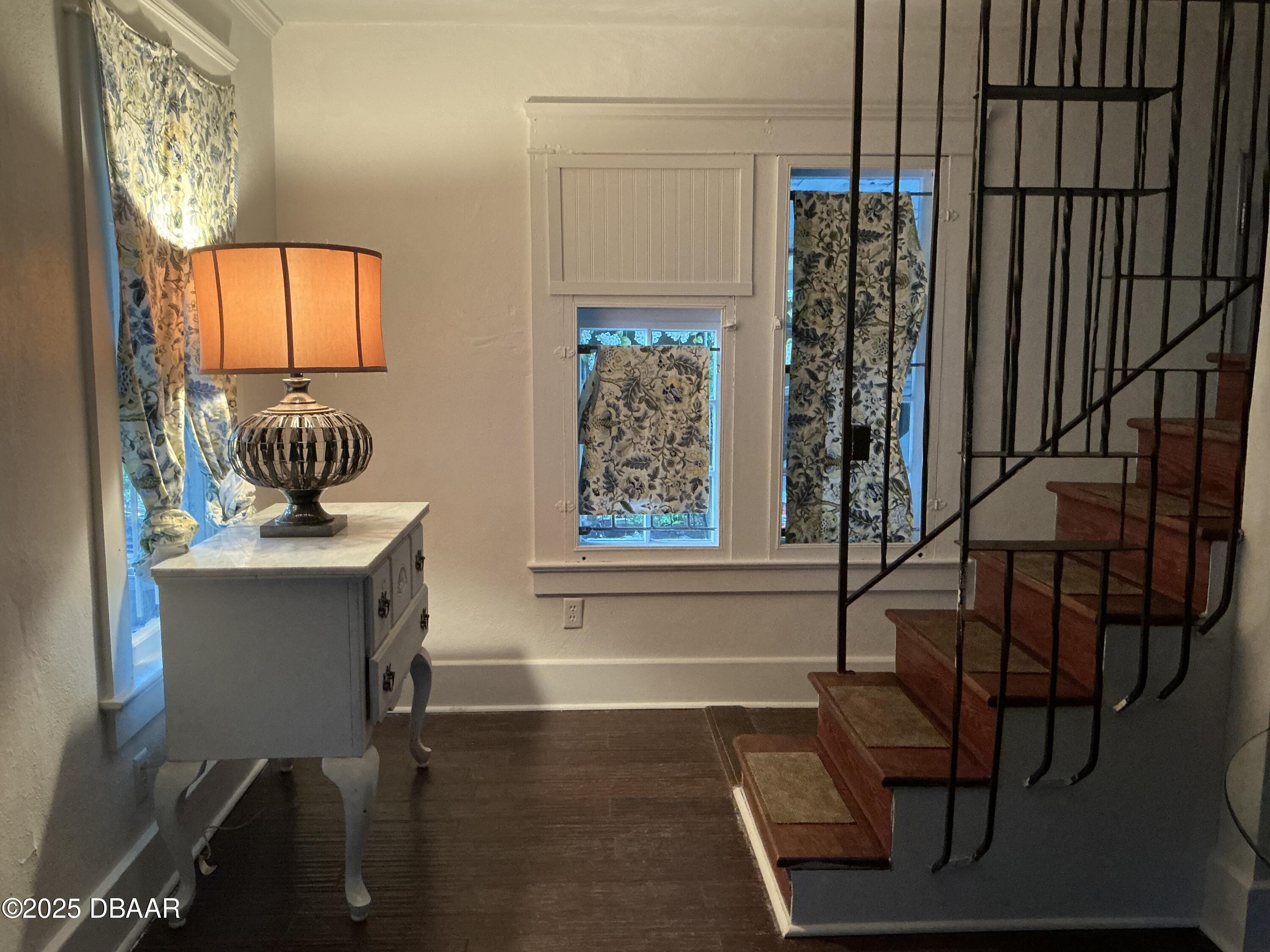 711 S Palmetto Avenue