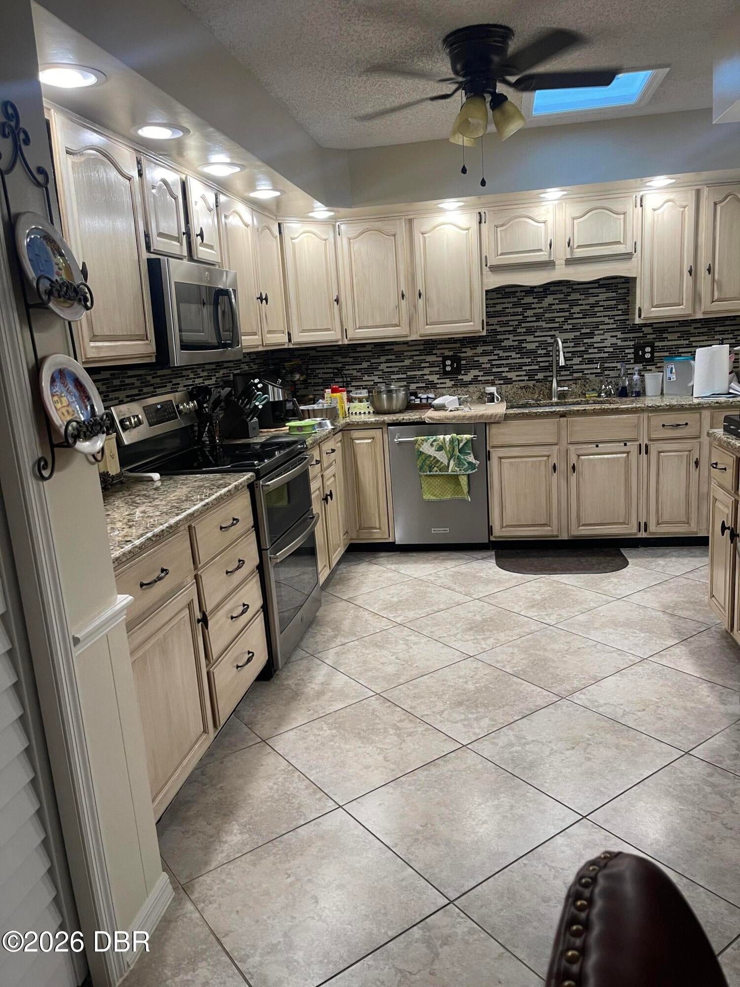 176 Deer Lake Circle
