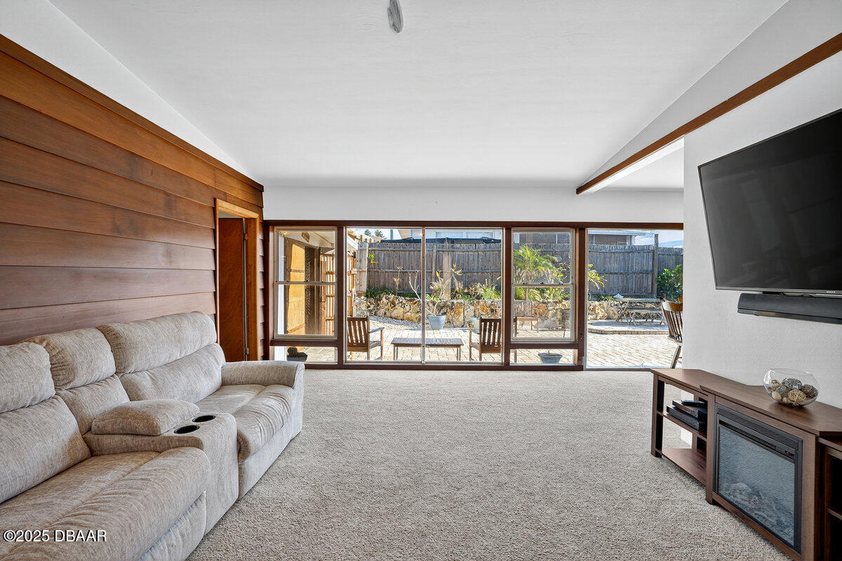 4245 Cardinal Boulevard