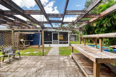 A home in New Smyrna Beach