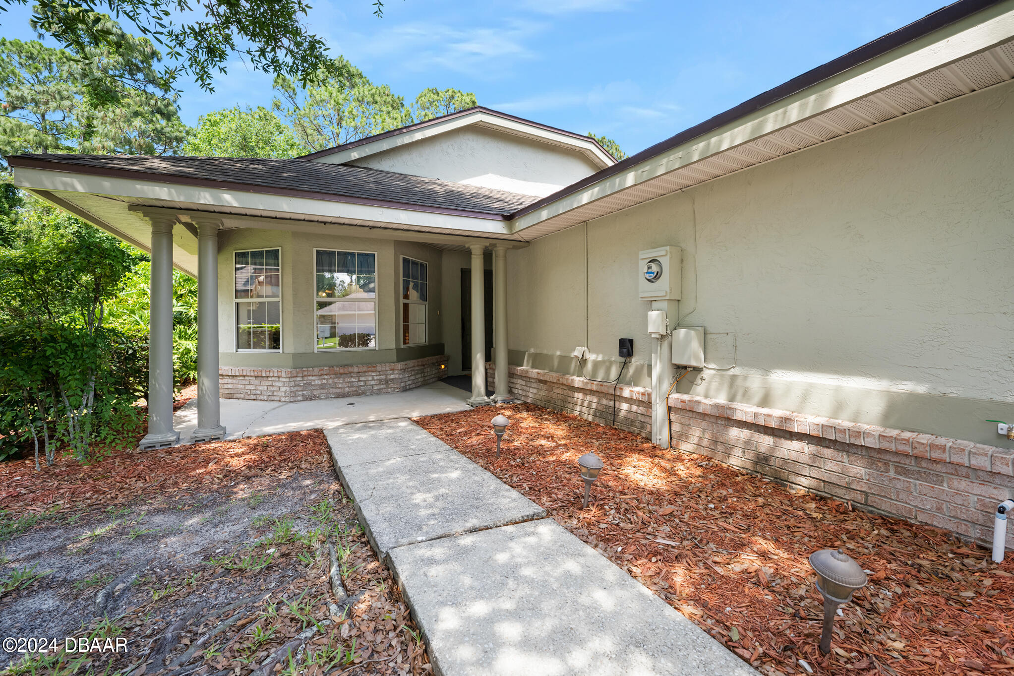 212 Glenbriar Circle
