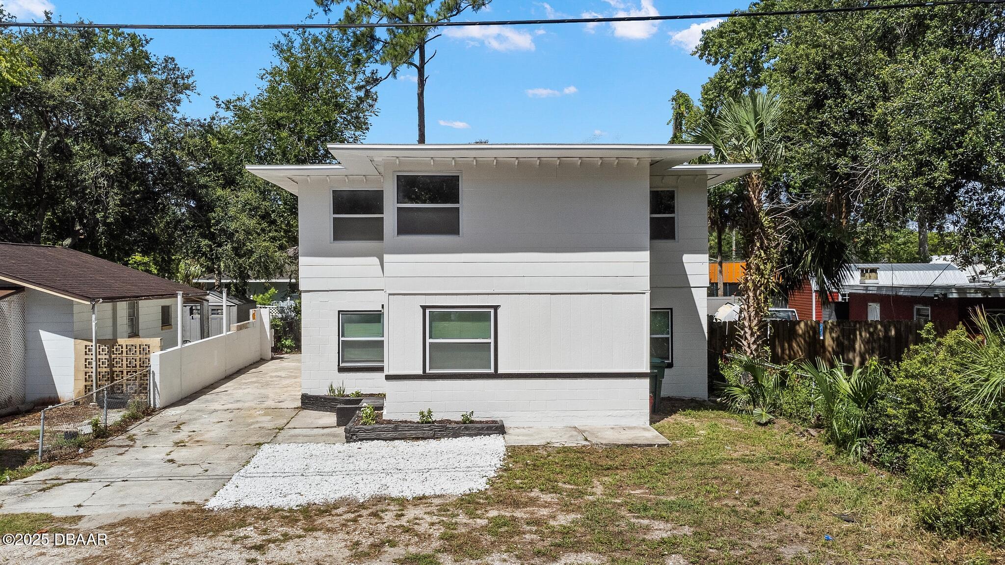 1324 Powers Avenue