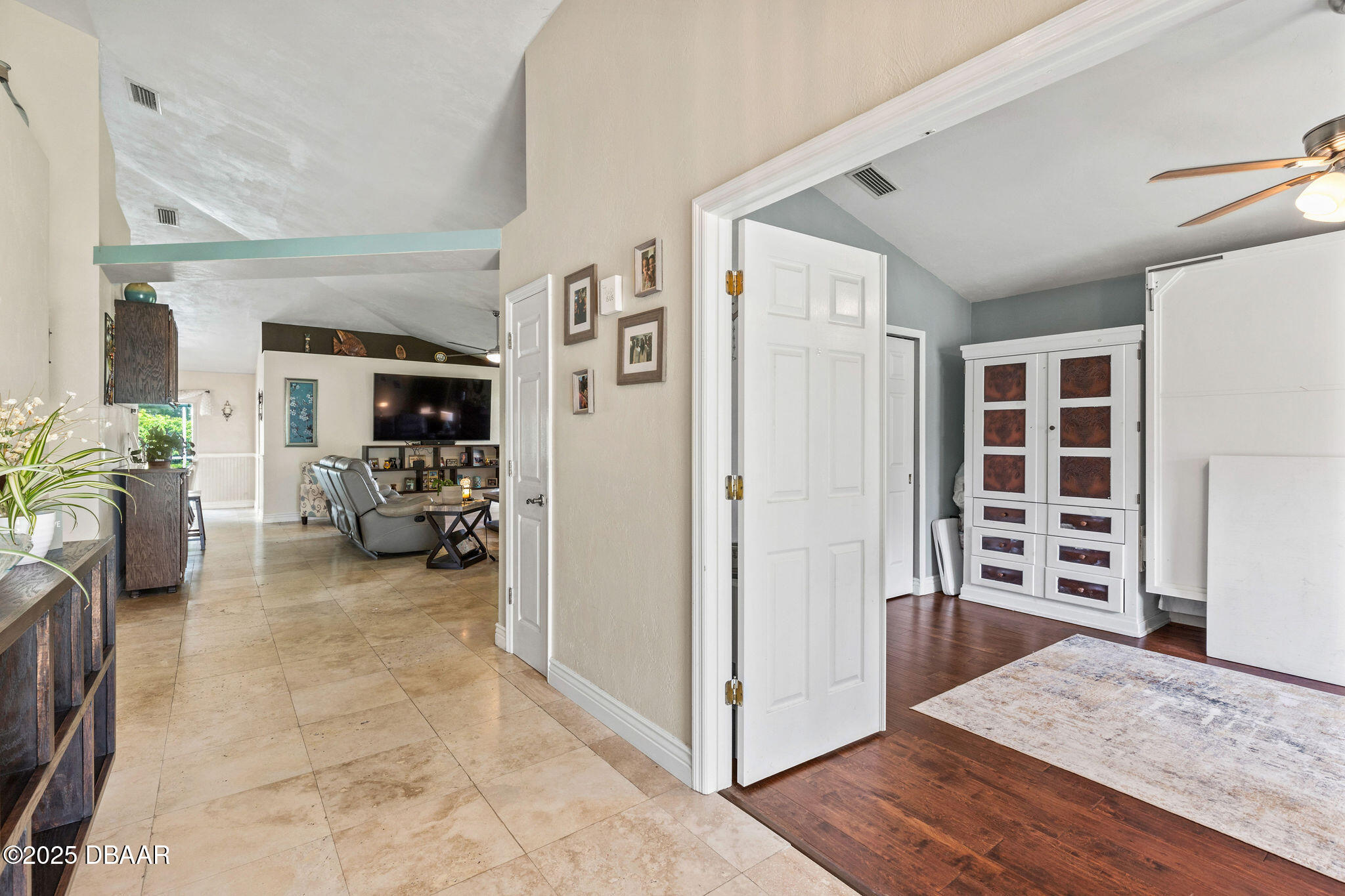 6109 Sabal Point Circle