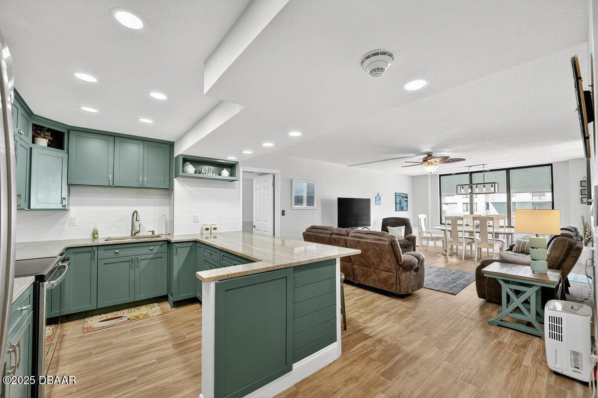 3051 S Atlantic Avenue 1005