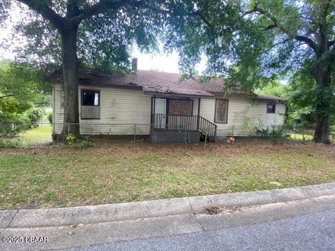 1419 W Jackson Street Pensacola FL 32501