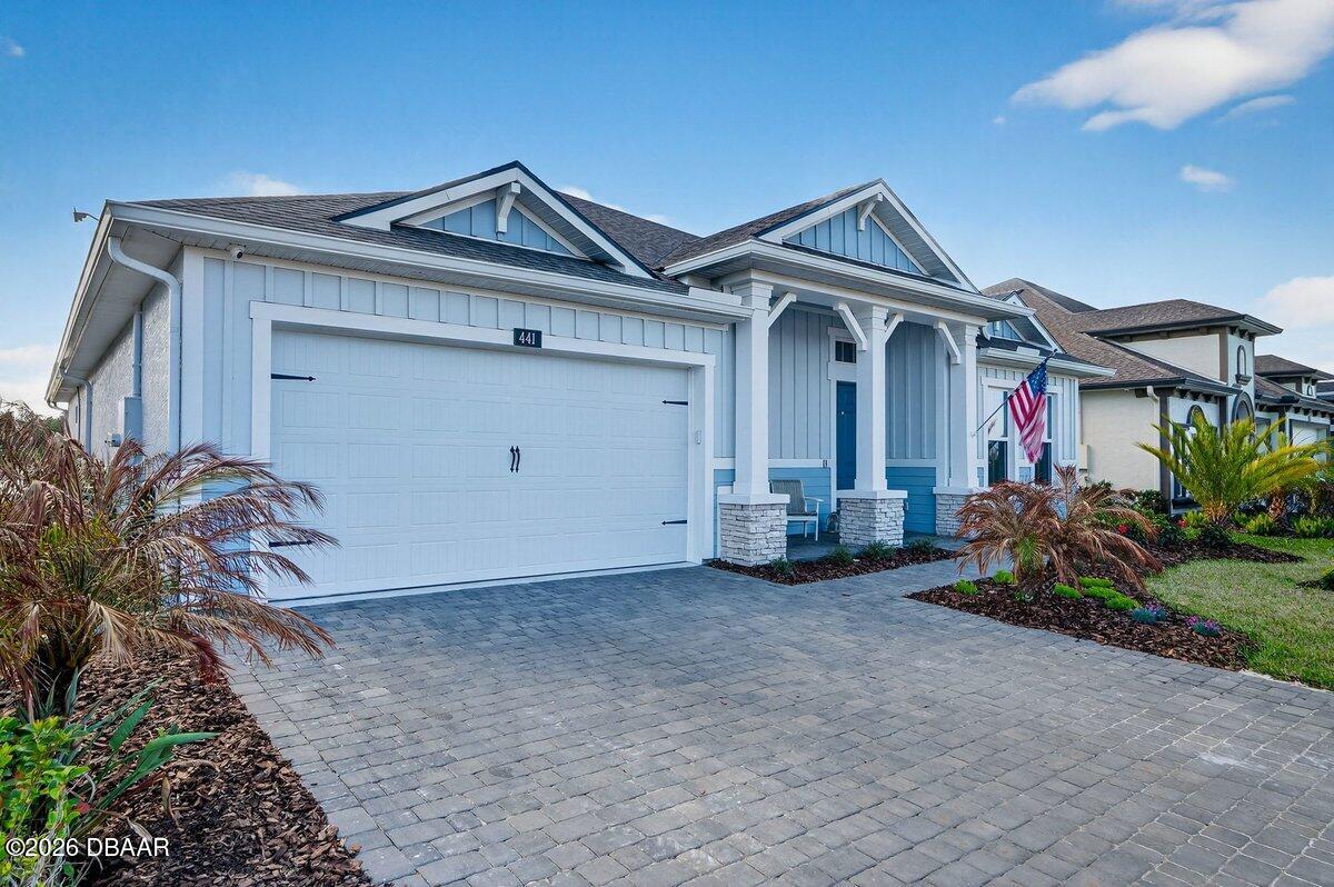 441 Mosaic Boulevard