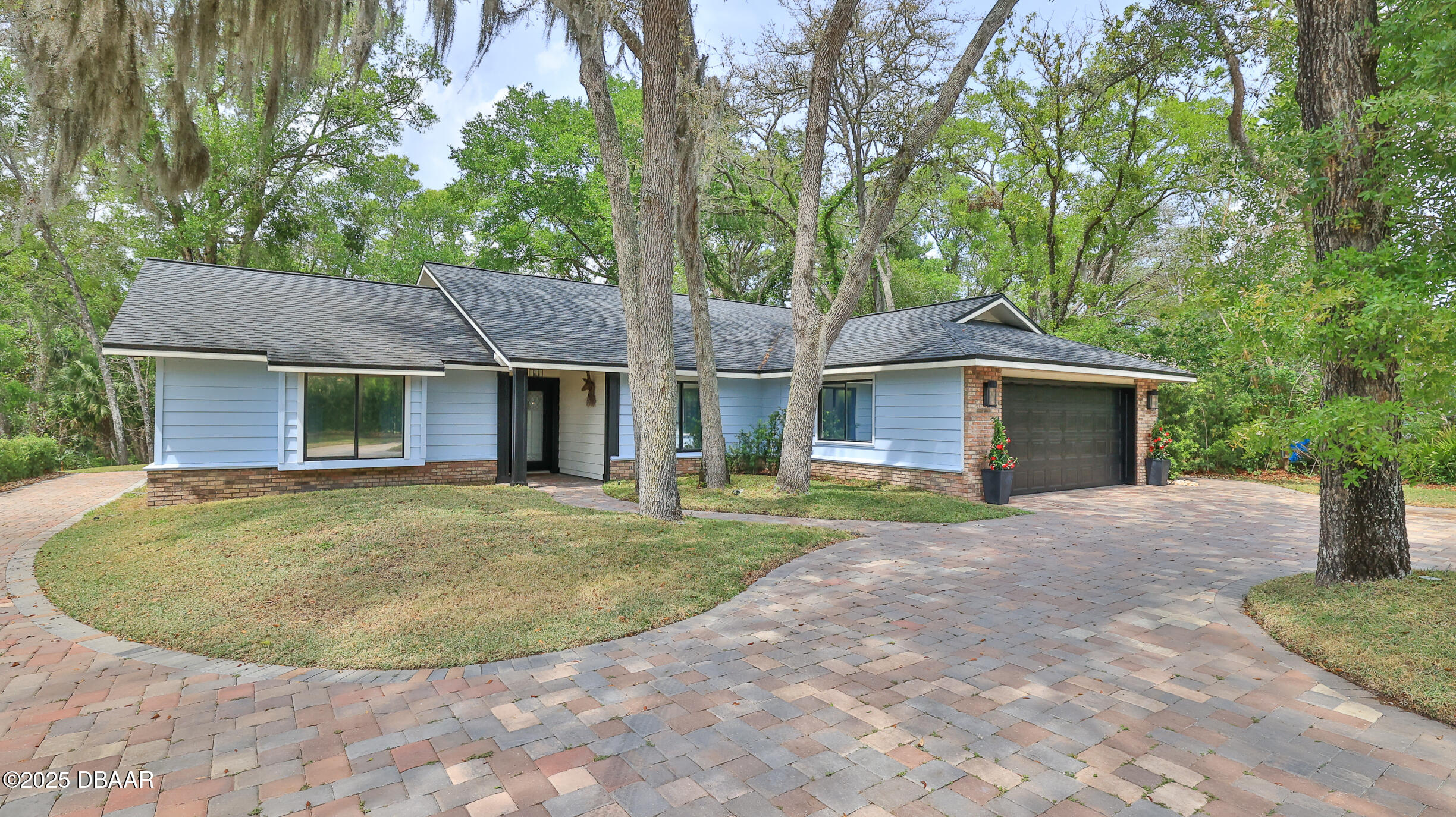 1845 E Spruce Creek Boulevard