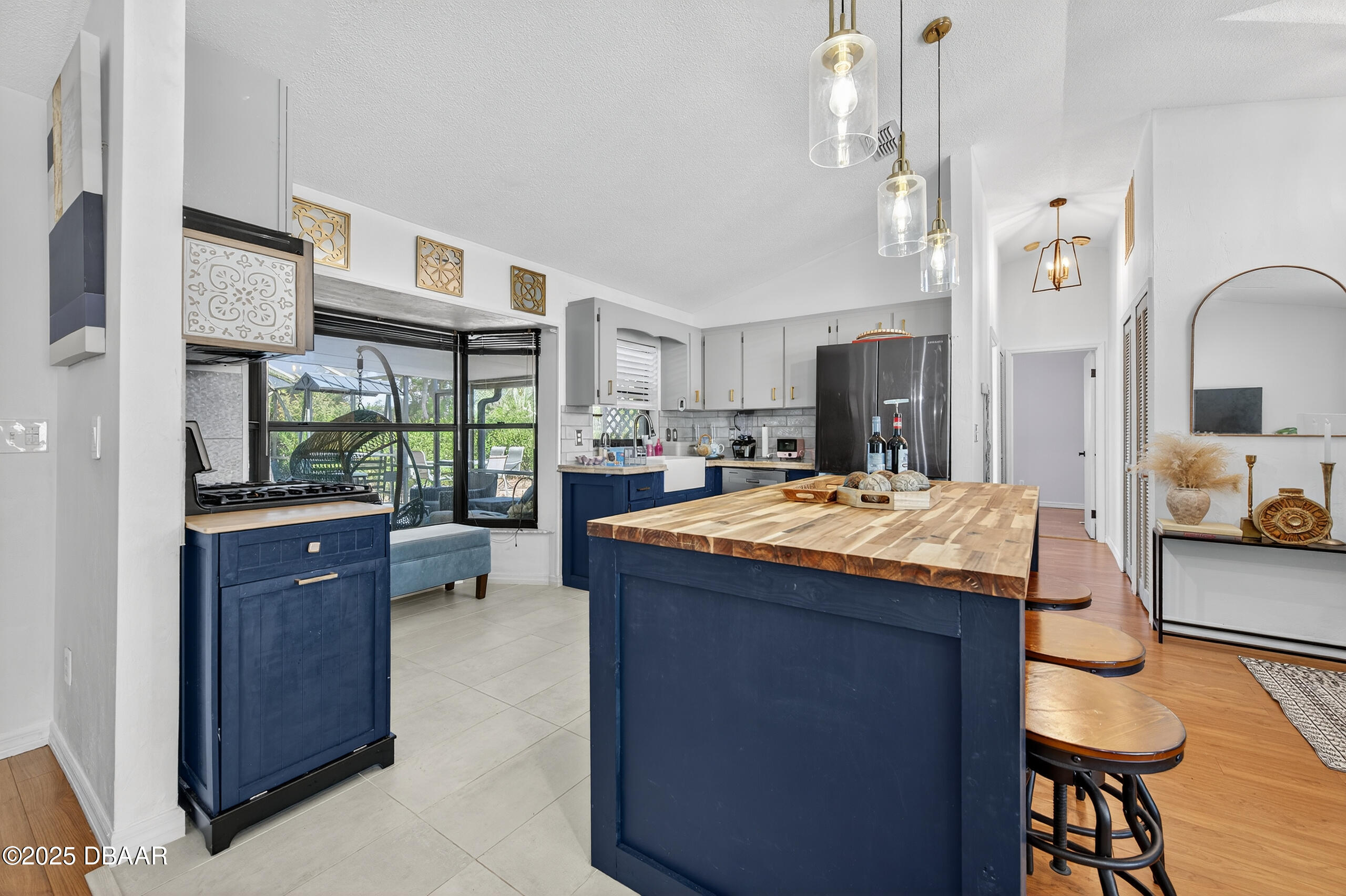 147 Village Lane