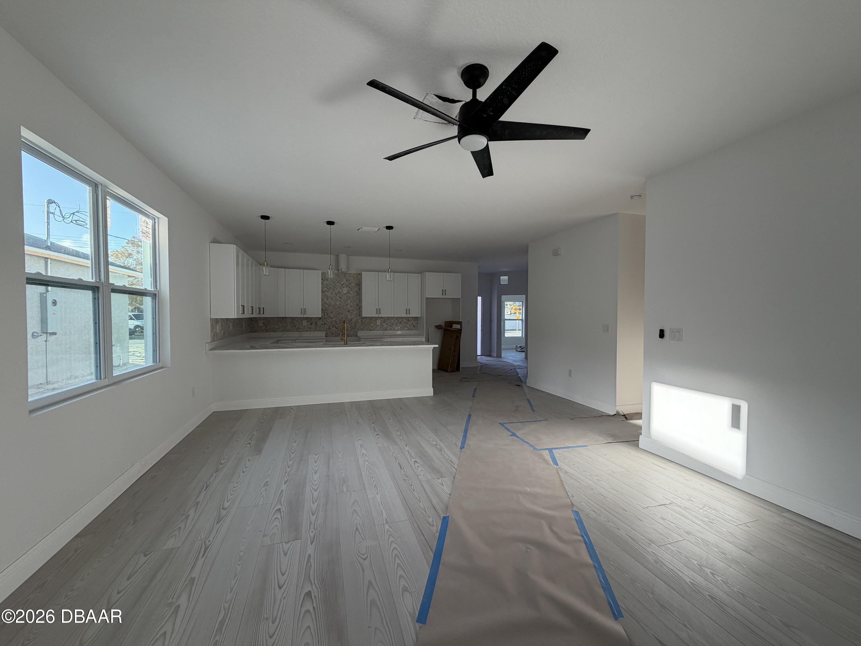 1607 Illinois Street