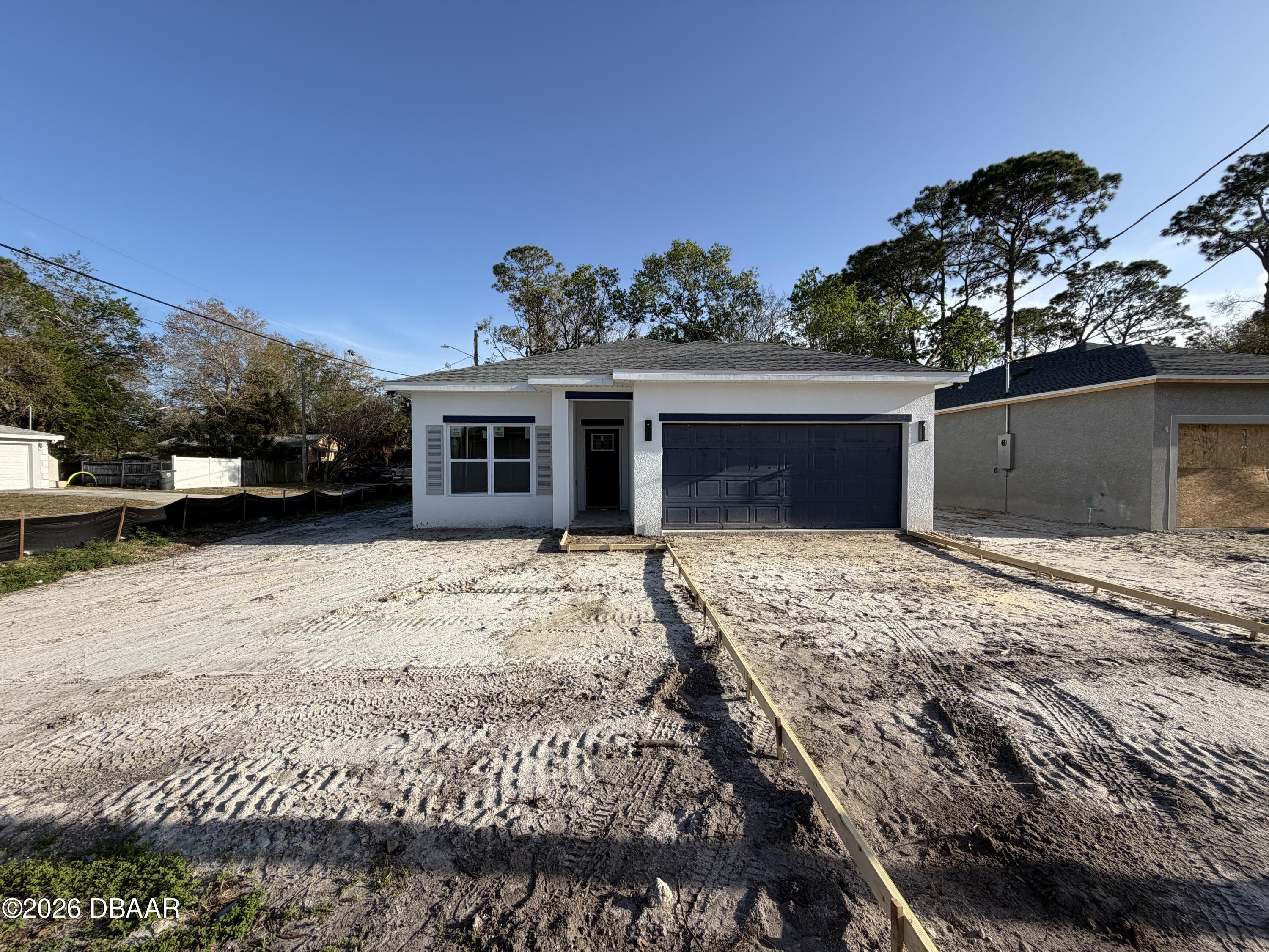 1607 Illinois Street