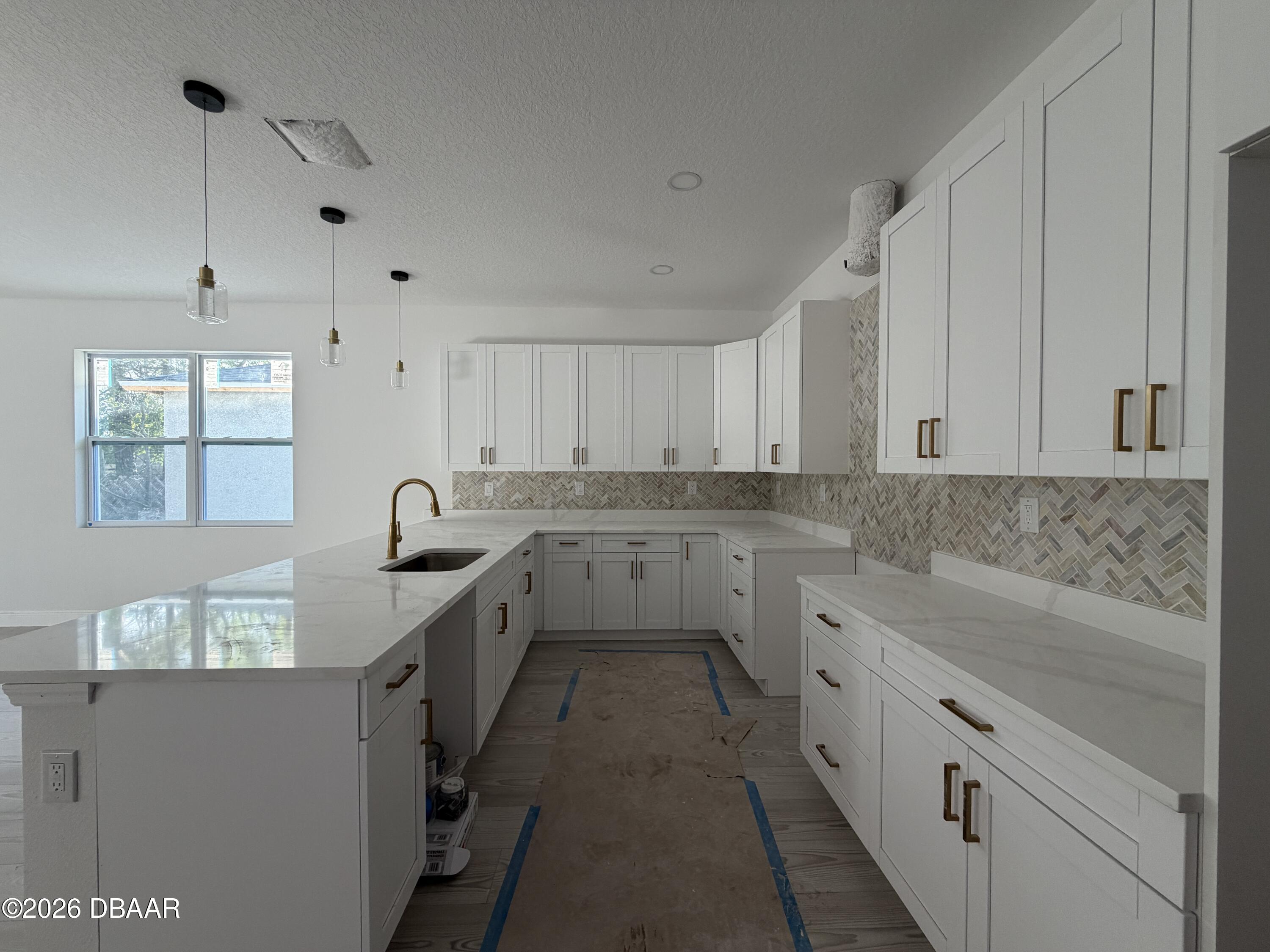 1607 Illinois Street