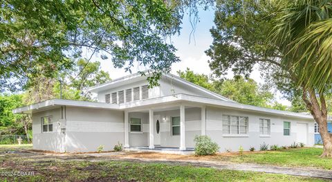 A home in Holly Hill